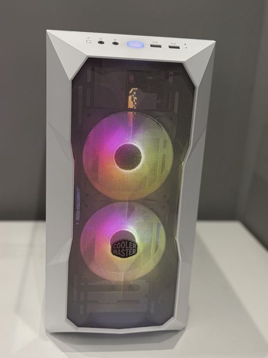 Мощен геймърски компютър RX 7700 XT + i5 12400F