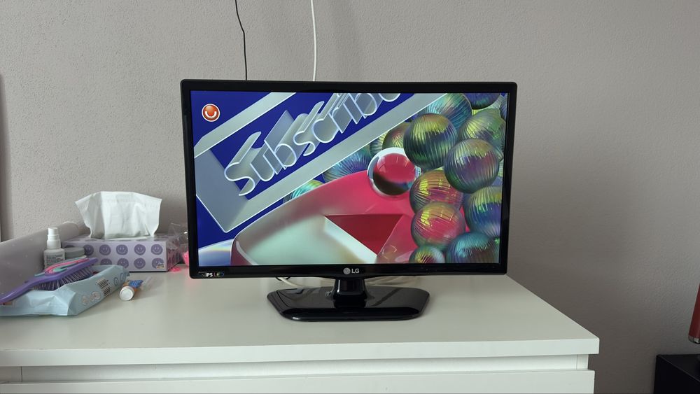 Televizor LG LED