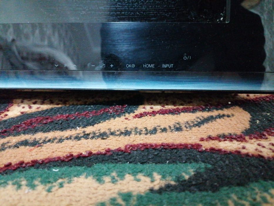 Телевизор LG продам