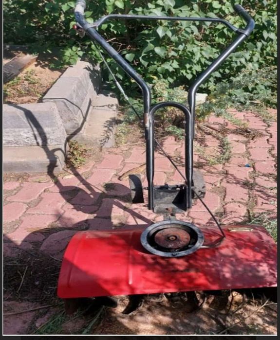 Продам культиватор