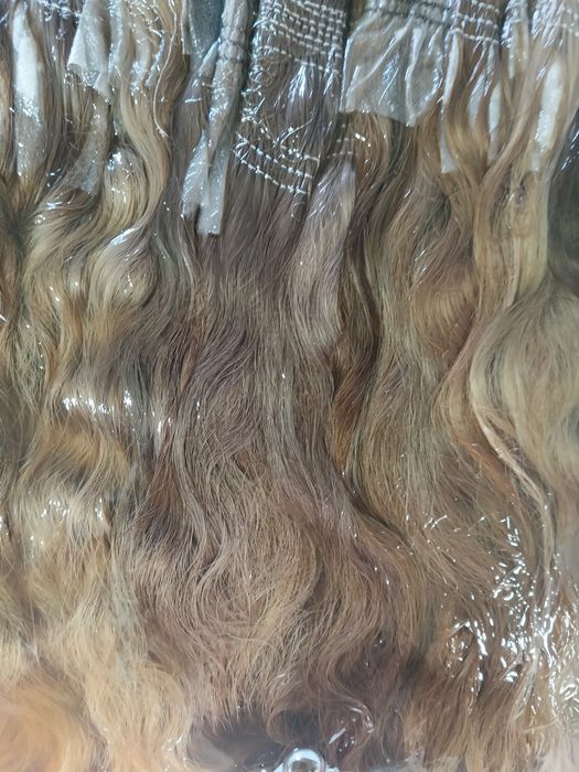 Промышленное осветление волос