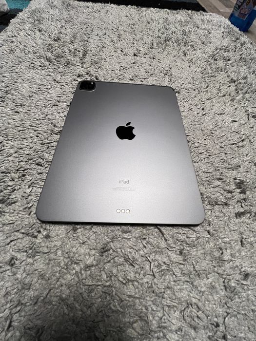 Ipad Pro 11' Gen. 3 , M1,  128GB , Space gray impecabila.