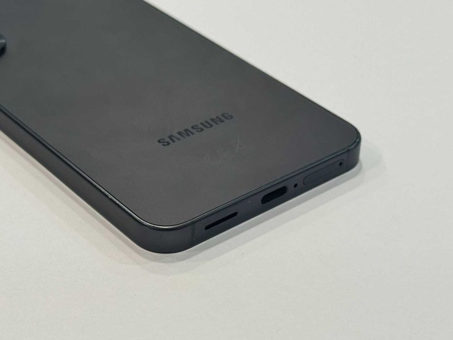 Samsung Galaxy S25 5G 128GB 12GB RAM DuaL