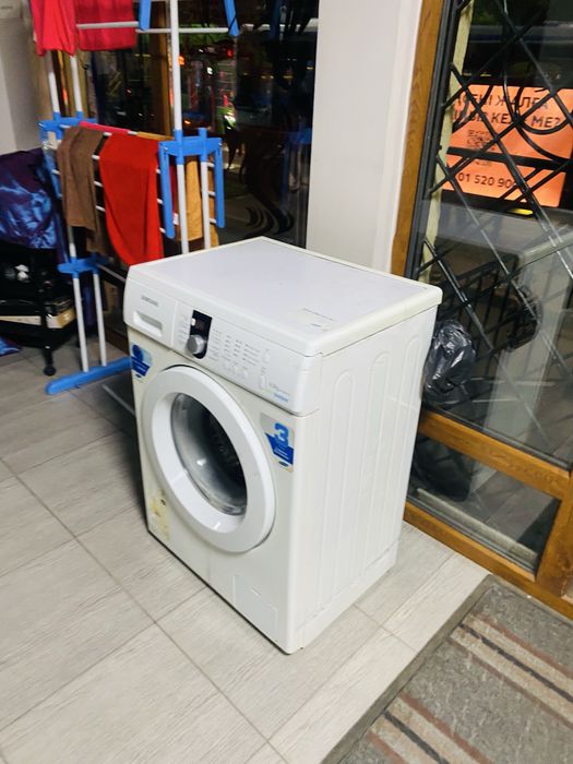 Продам стиральную машину