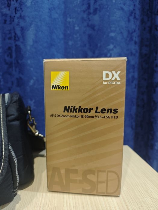 Фотоаппарат Nikon D200