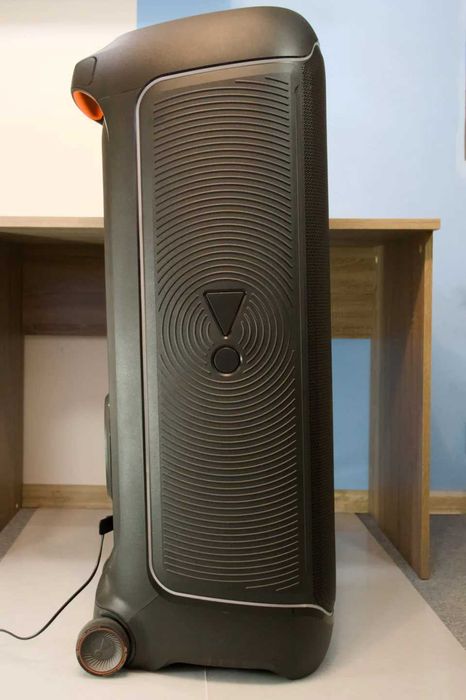 JBL Partybox Ultimate с Гаранция