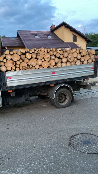 Vând lemn de foc fag