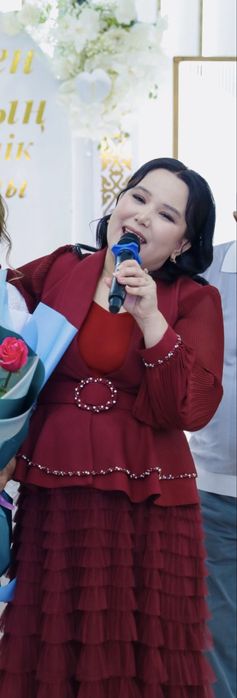 Вечерние платья  сатылады !!!