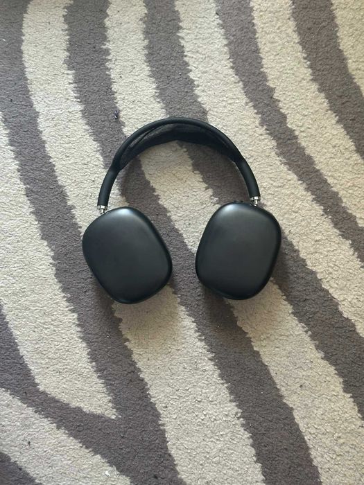 Apple AirPods Max – сини / пълен комплект / топ състояние