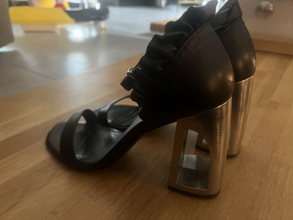 Vic Matie Сандали 37