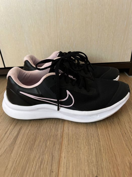 Маратонки Nike - 38