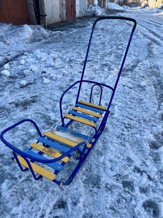 Отдам саночки детские
