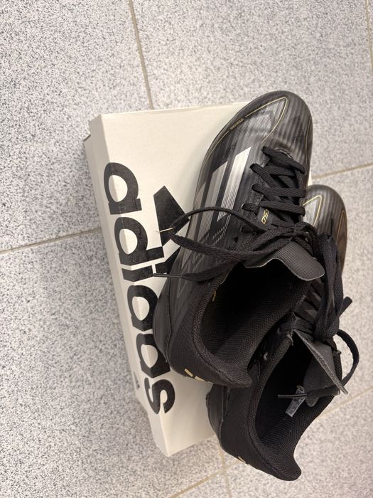 Бутонки adidas F50
