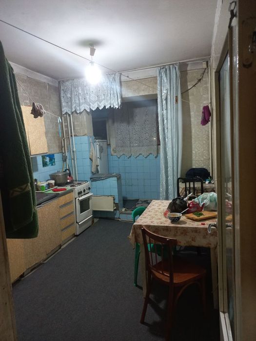 Срочно. Продаётся.  Квартира. Г. Ташкент алгаритим. 31  квартал. 74.кв