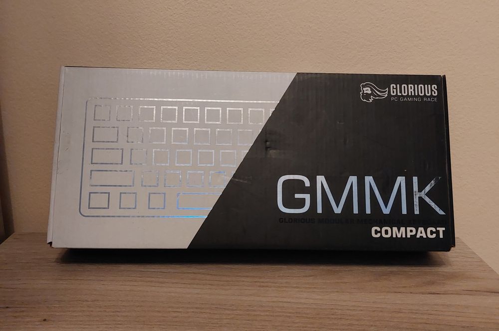 Tastatura gaming Glorious GMMK Compact (NOU)
