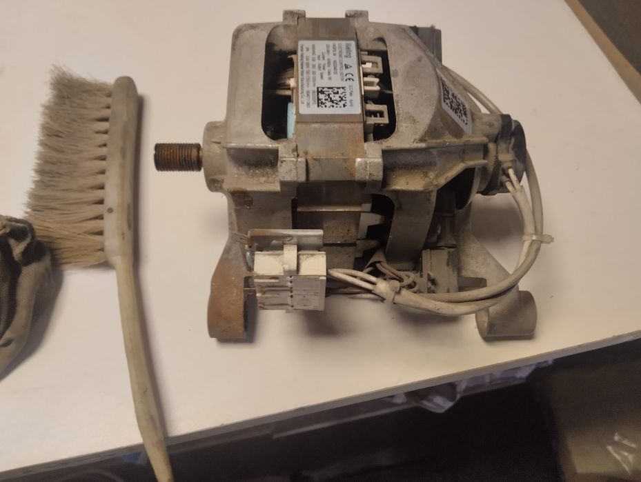 Продам матор от стиральной машинки в рабочем состоянии