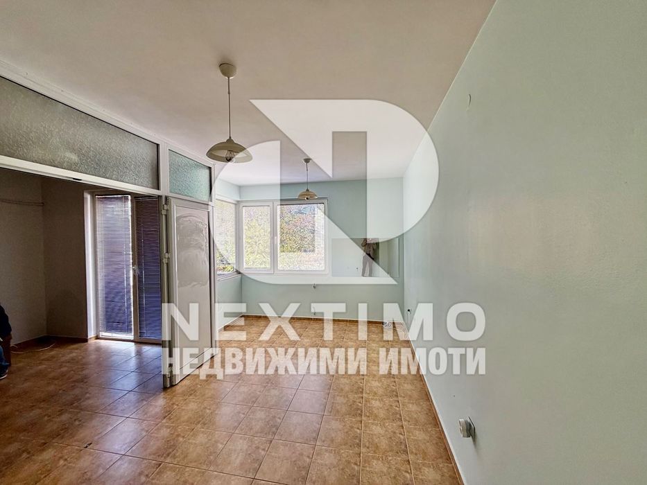 Дава се под наем Офис в Пловдив, Център - 75 кв.м за 400 € - Снимка #2