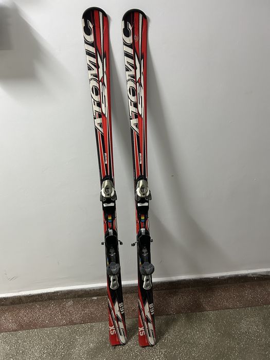 Schiuri Atomic SX 168 cm