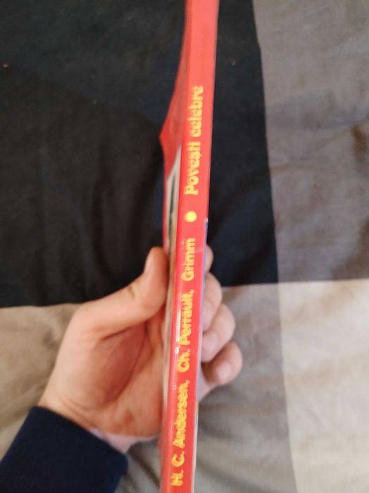 Povesti Celebre - Andersen, Perrault, Grimm