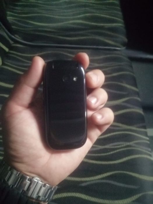 Телефон раскладучка