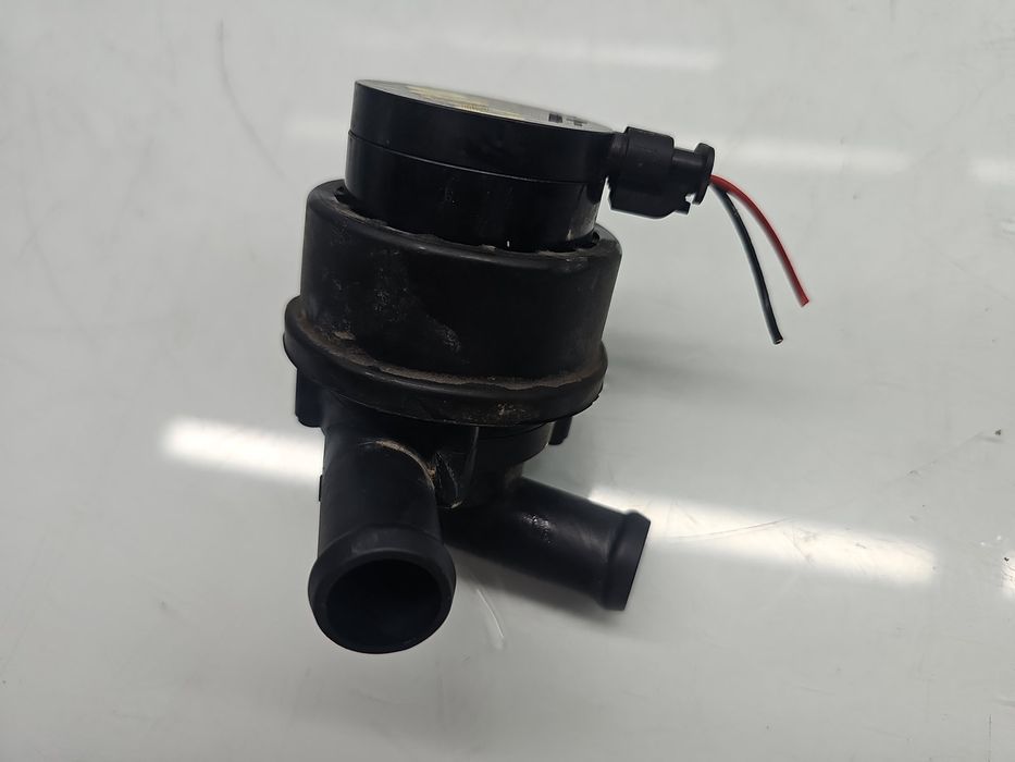Pompa recirculare apa Volvo S80 II [Fabr 2006-2016] 31332380 2.0 D4204