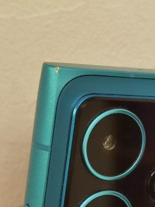 HMD Skyline + Husa  cu garanție la eMag si garanție internațională