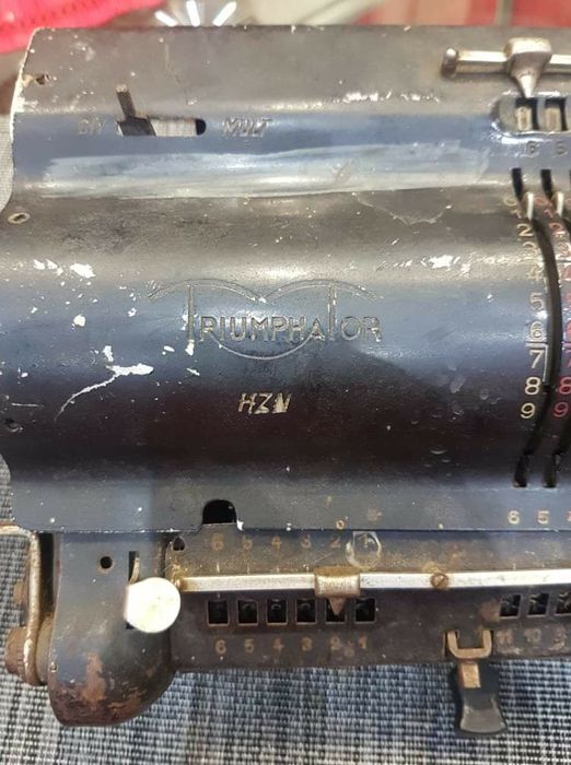 Стара сметачна машина