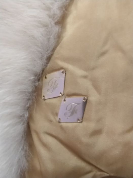 blana naturala(vulpe argintie) 1000 lei