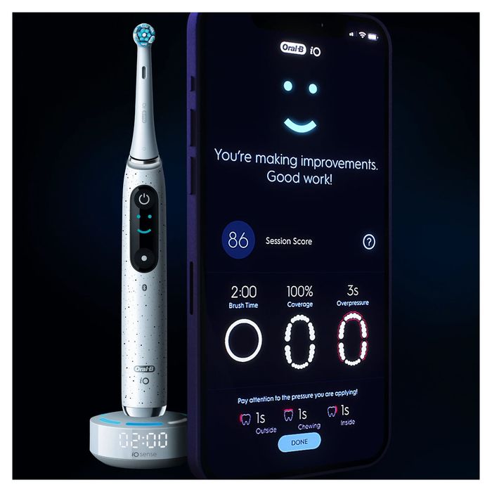 Електрическа четка за зъби Oral B IO 10