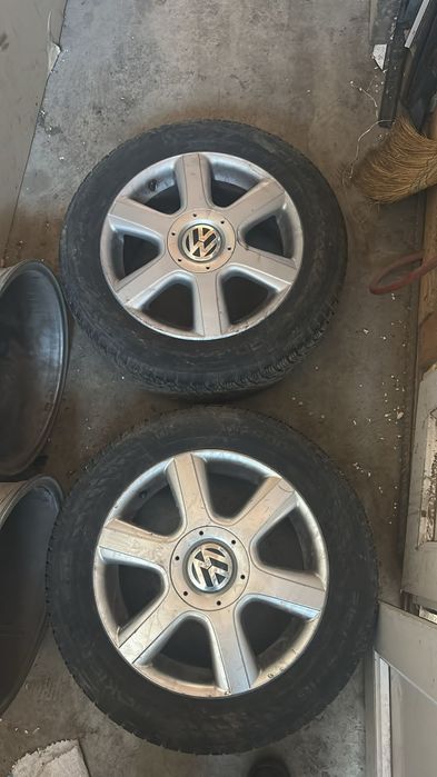Roti iarna vw sharan cu nokian 16"