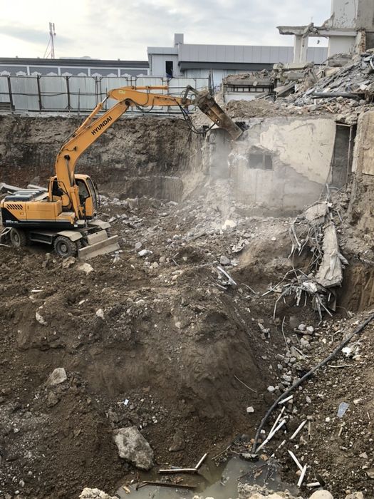 Gidromolot ekskavator xizmati