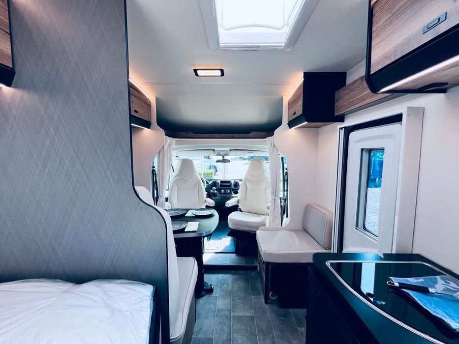 Autorulota XGO 22P Compact, Fiat Ducato 140HP, 4 locuri, model 2026