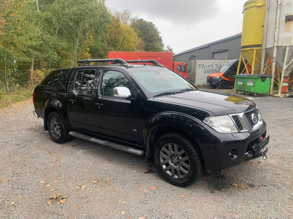 Nissan Navara 4×4 Platinum Long Automatic