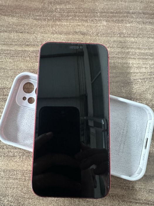 Продам айфон 12