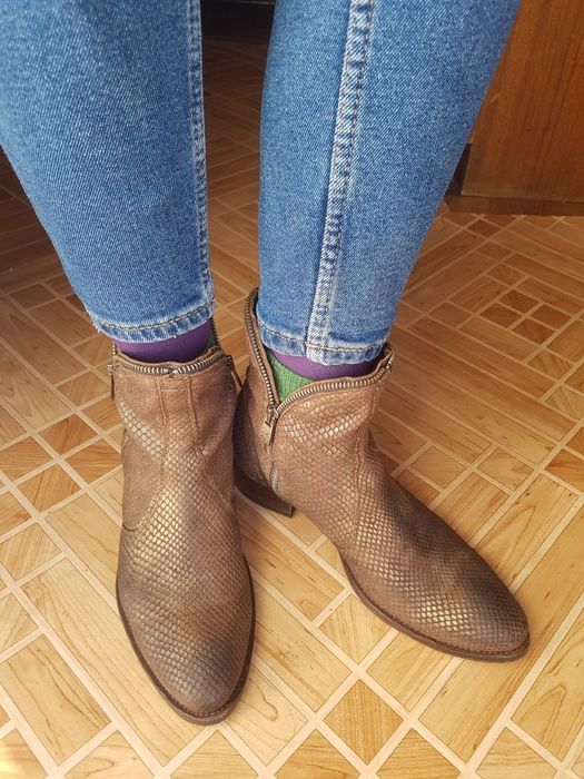 Италиански дамски боти естествена кожа 39 номер