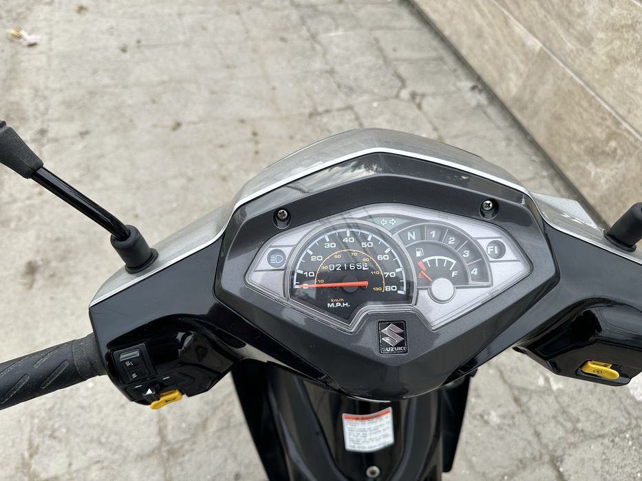 Suzuki Adress 125