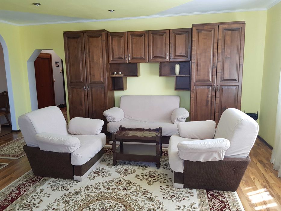 Inchiriez Apartament 3 camere Terezian