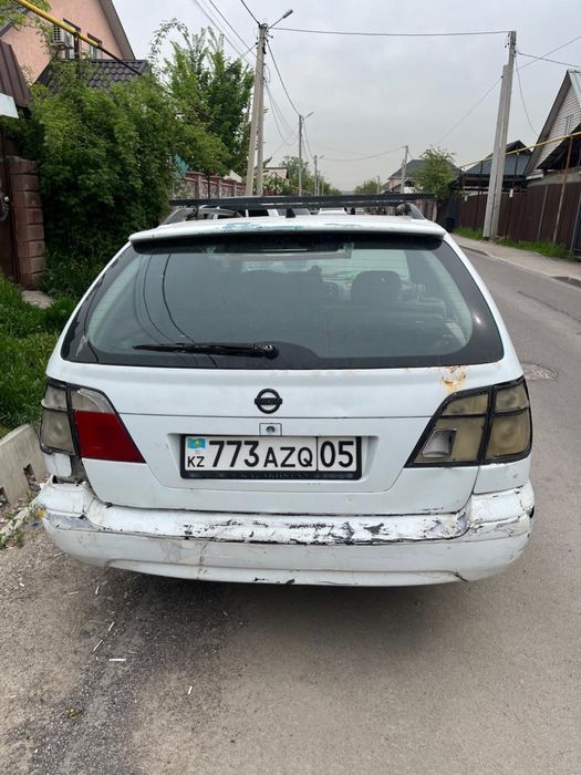 ниссан примера универсал