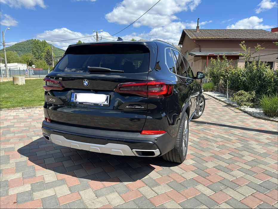 BMW X5 2021 — imagine 4