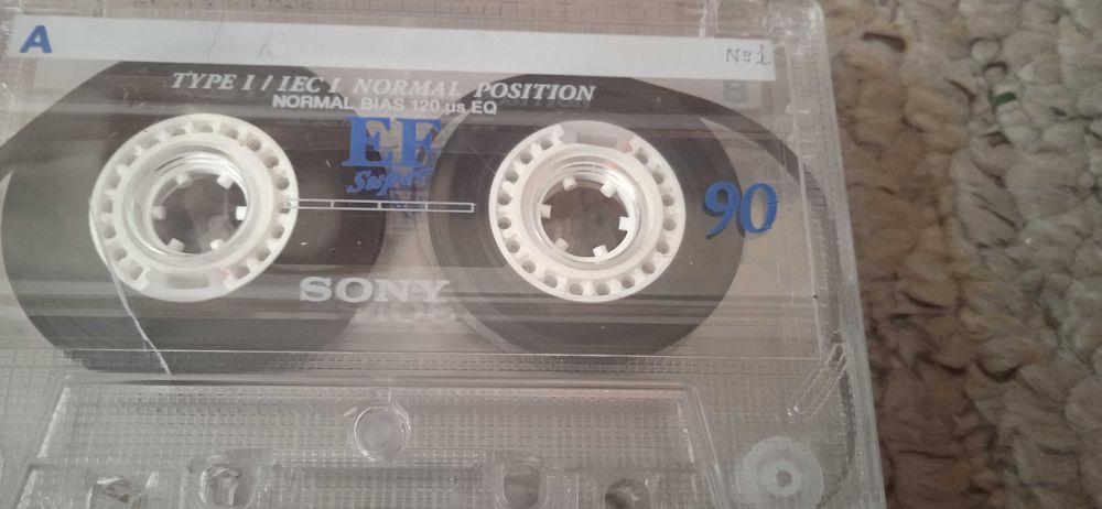 Аудиокассета/микрокассета Sony Maxwell