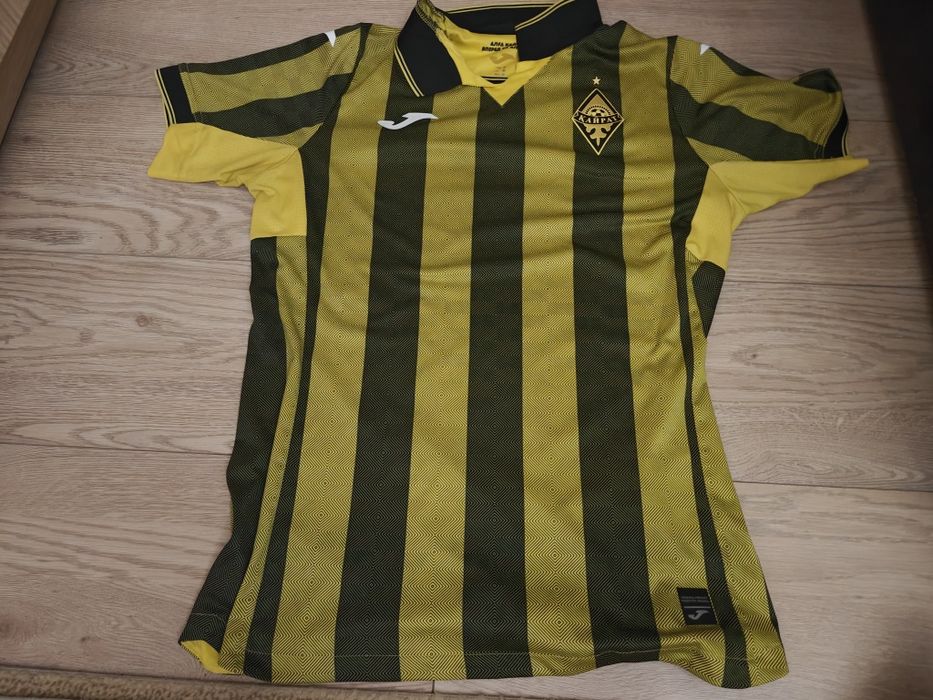 Продам форму футбольного клуба Кайрат