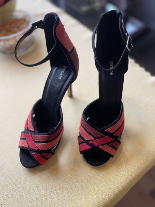 Armani,Calvin Klein,обувки на висок ток