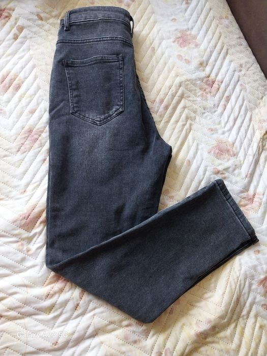 Нови дамски дънки