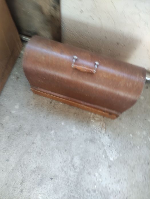 Швейная машинка  продам