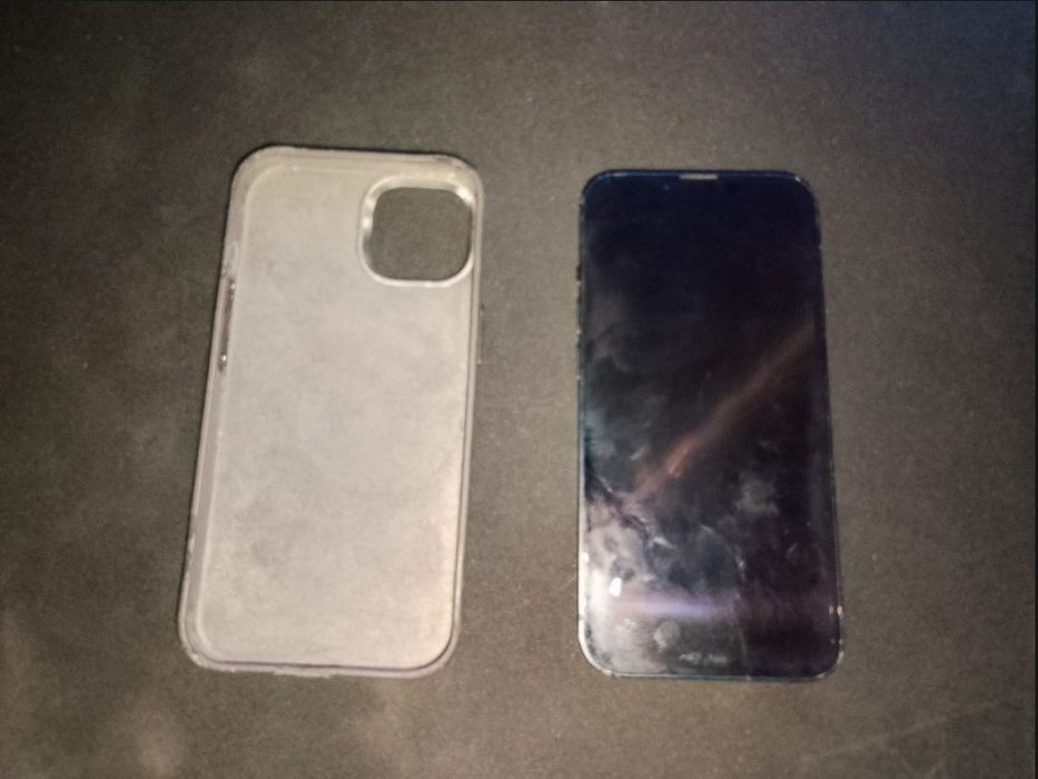 13 айфон,брали в 23году