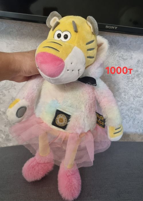 Продам куклу и другие игрушки в отличном состоянии