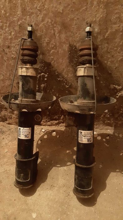 Предни амортисьори Зафира А оригинални