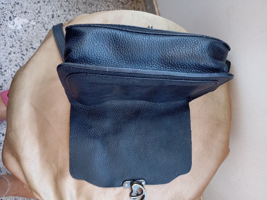 Нова Бутикова дамска чанта естествена кожа