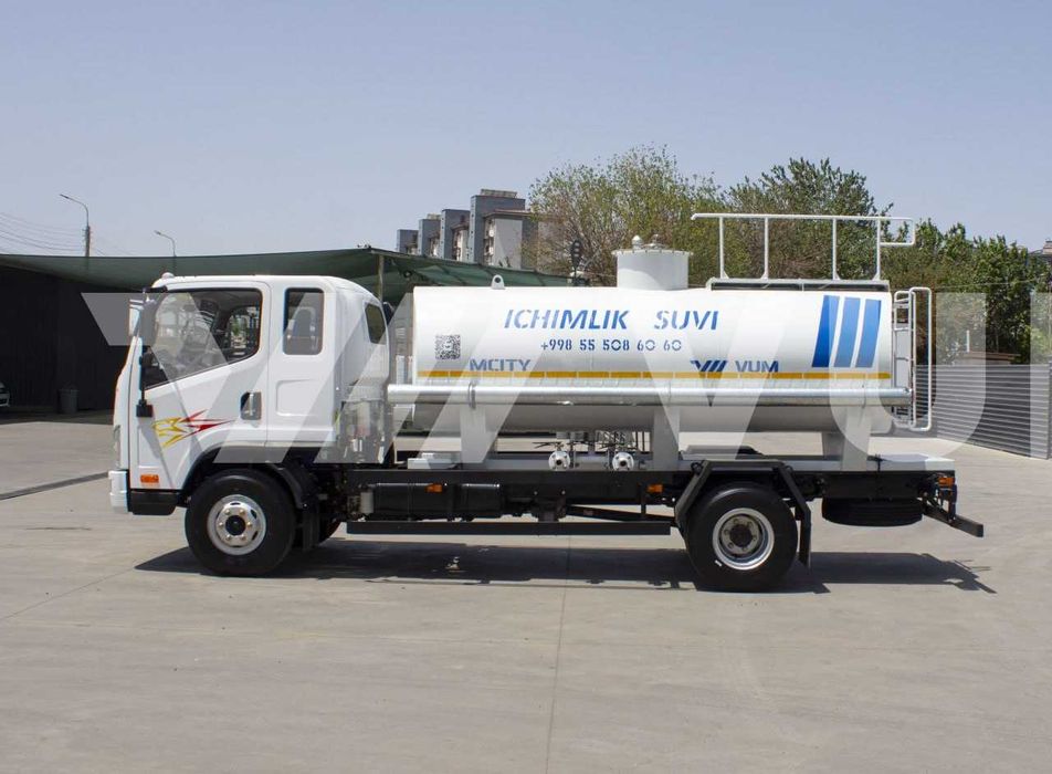 Водовоз  FAW Tiger V 4х2 6м³