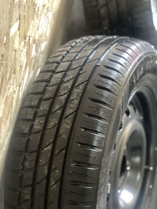 Комплект новых колес